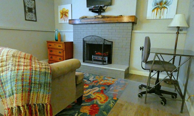 Creston Apartamento | The Walnut Tree