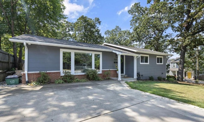 Fayetteville Casa | The Warhol