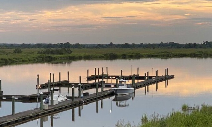 Darien Apartamento | The Waterfront Condo