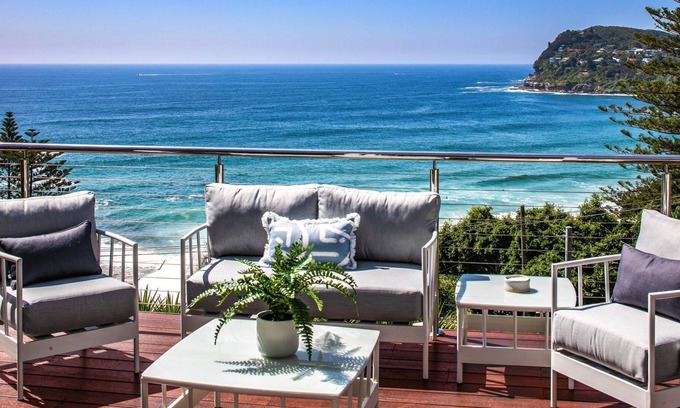 Whale Beach Casa | THE WEDGE by Palm Beach Holiday Rentals
