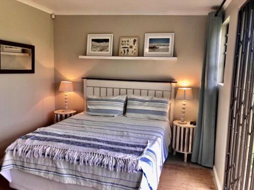 Pringle Bay Apartamento | The West Wing guest suite. Pringle Bay.