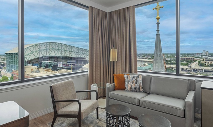 Downtown Houston Hotel | The Westin Houston Downtown