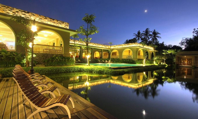 Sleman Hotel | The Westlake Hotel & Resort Yogyakarta
