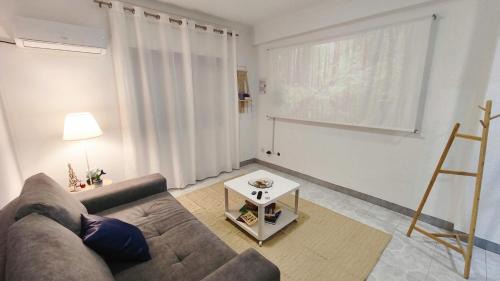 Sao Bernardino Apartamento | The Whale Beach House