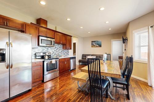 Lincoln City Apartamento | The Whale -Lower