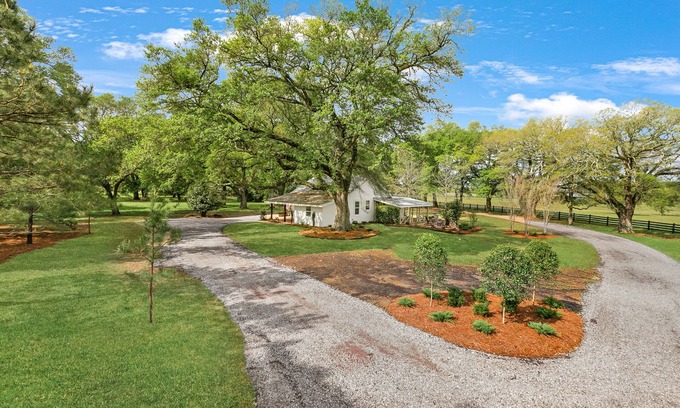 Covington Casa | The White House at HH