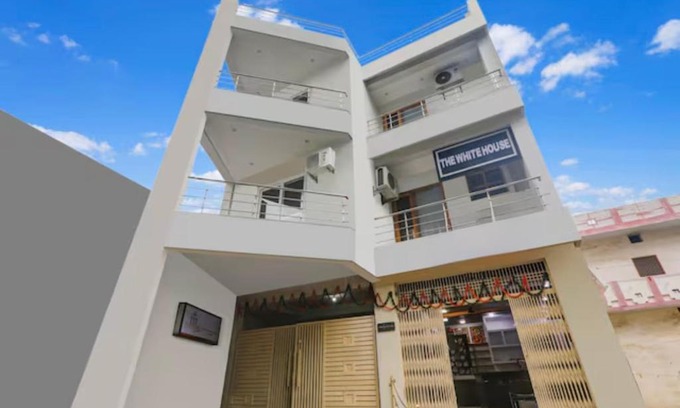 Gorakhpur Casa | The White House