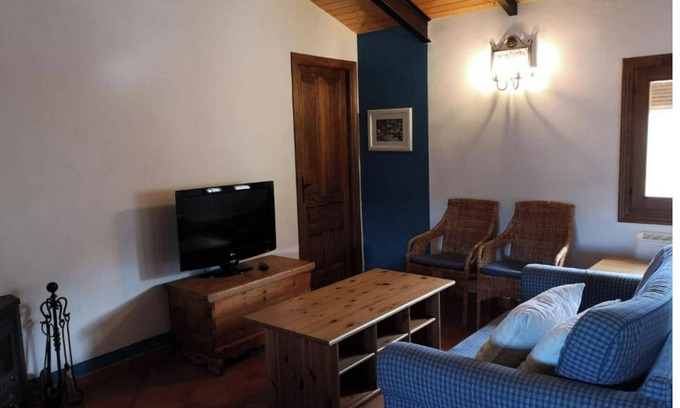 Ablanque Cabaña | La Casa Blanca (Casa Rural) (15 personas)