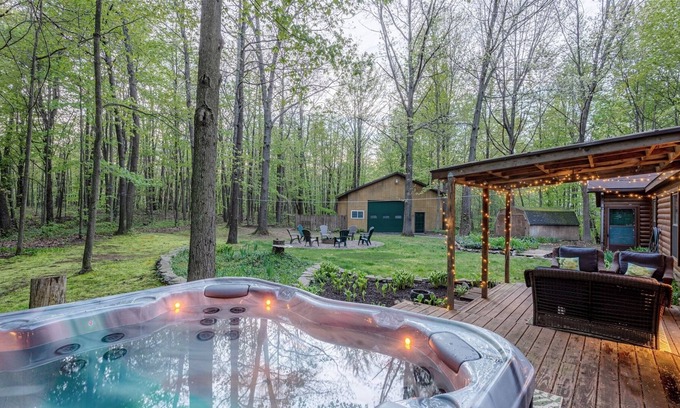 Fennville Casa | The Whole Shebang: Hot Tub, Fire Pit, Game Room, Secluded Retreat