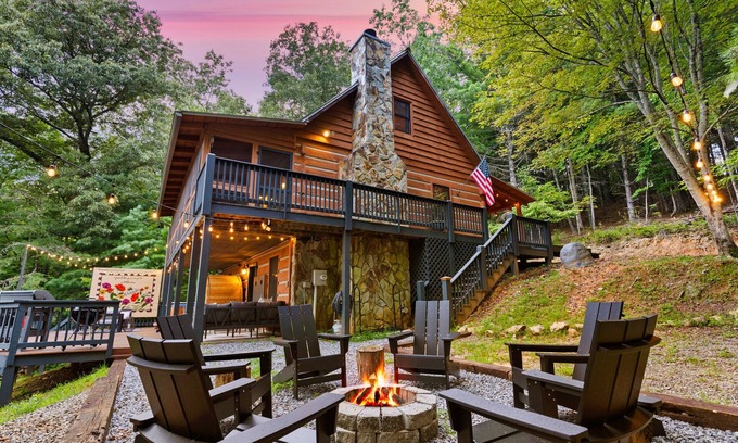 Blue Ridge Casa | The Wildflower: Mountain Views, Sauna, Hot Tub, Game Room, Fire Pit, Sleeps 12