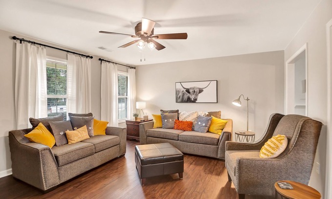 Smyrna Casa | The Willow House - Perfect Family Weekend Getaway! Must see back porch! 🍑