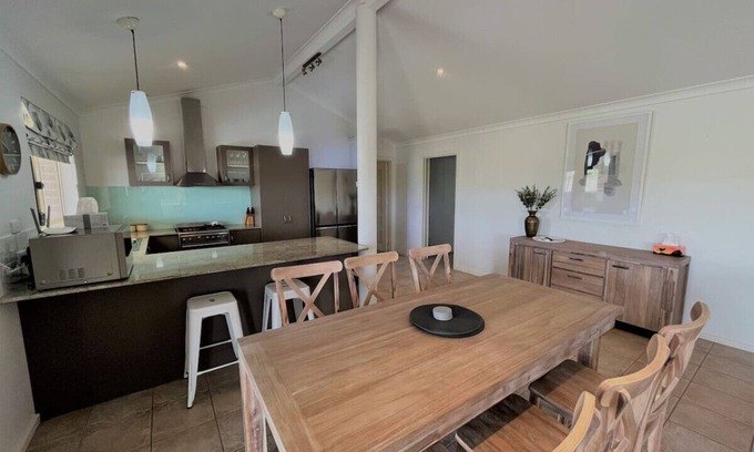 West Beach Casa | The Willow, West Beach
