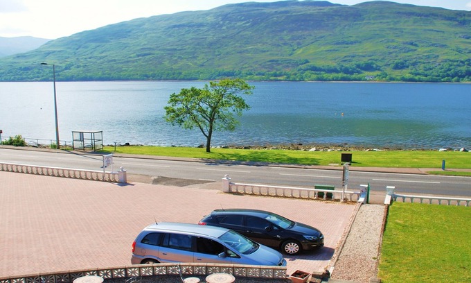 Fort William Casa | The Willows - Room Only Accommodation