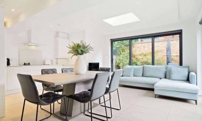 Wimbledon Casa | The Wimbledon Hideaway - 3BDR Flat with Garden