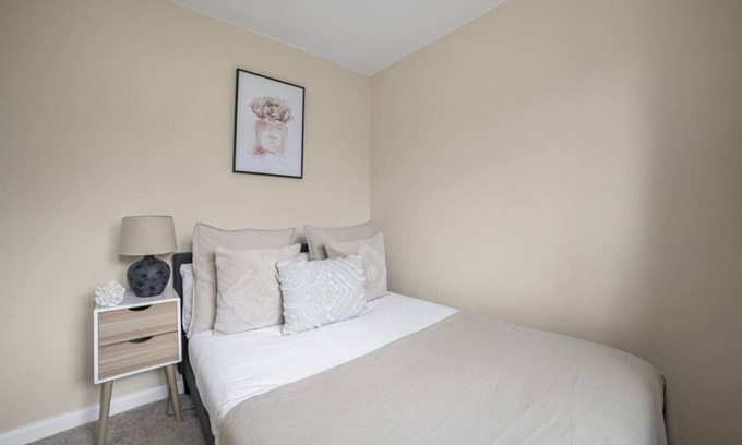 Wandsworth Apartamento | The Wimbledon Park Luxury Room