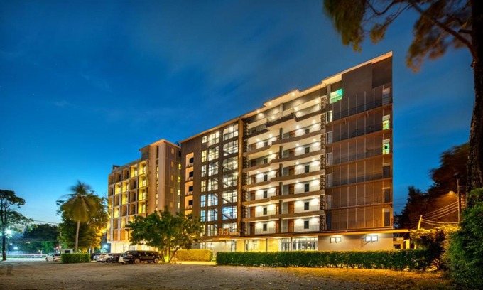 Bang Sare Hotel | The Wind Hotel