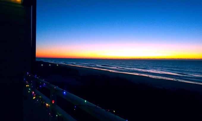 Ocean Isle Beach Condominio | The WindWalker Oceanfront Condo