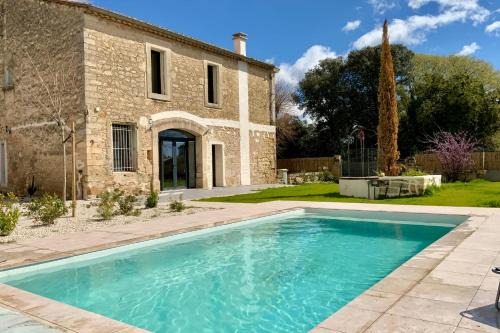 Beaulieu Casa | The winegrower- Swimming pool bowling alley and air conditioning !
