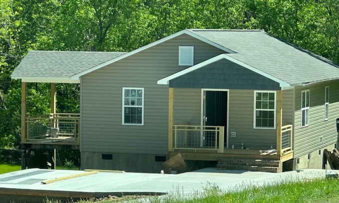 High Point Casa | The Wooded Grand High Point