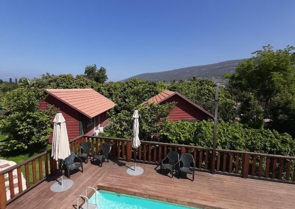 Betzet Cabina | The Wooden Rose Cabins