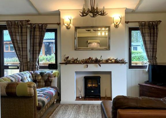 Beattock Casa | The Woodhouse Cabin 8