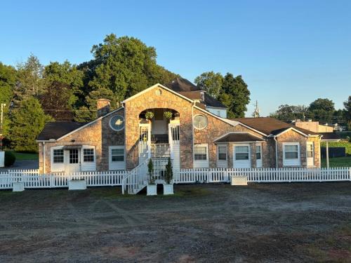 Dahlonega Apartamento | The Woodward Unit D