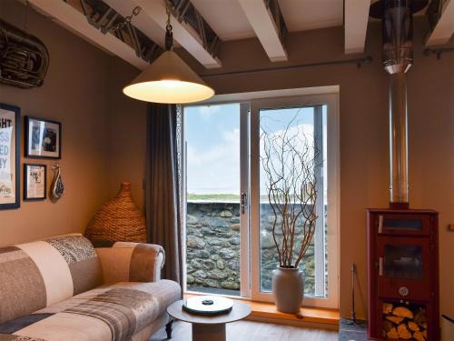 Dinas Casa | The Yard Beach Retreat - Uk43652