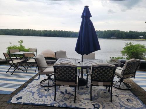 Orange Casa | The Zen Waterfront Retreat: A Sweetwater Stay