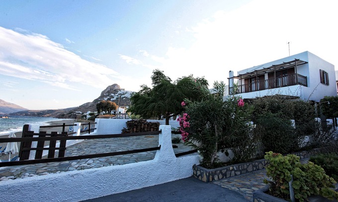 Skiros Casa | "TheaHouse In Skyros"