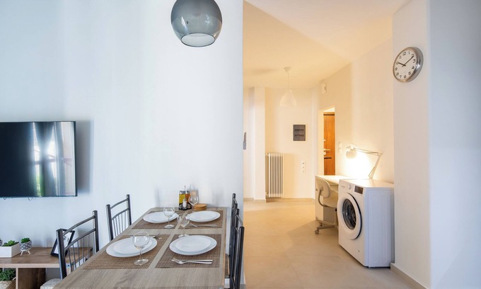 Koukaki Apartamento | Theai 1-Bedroom Apartment in Athens