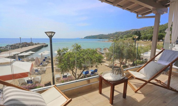 Kassandra Casa | Theasea