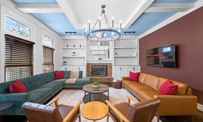 Olathe Casa | Theatre~Gameroom~Arcade~Playroom