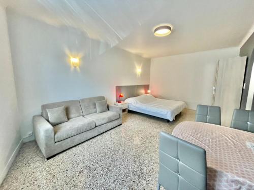 Carnot Apartamento | Themis by Welcome to Cannes
