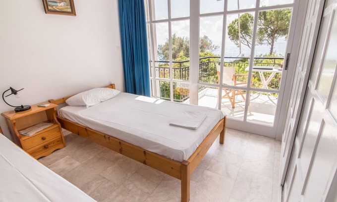 Avia Apartamento | Apartamentos Theodora 4