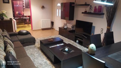 Kithira Casa | Theodora's home