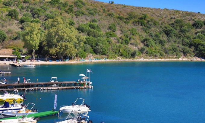 Agios Stefanos Apartamento | Theophilos Dio