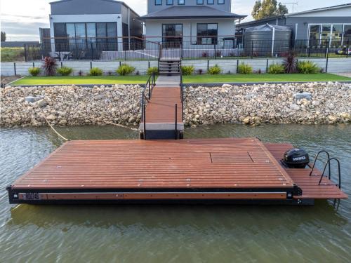 Seymour Casa | TheRiverbend43 Wellington Marina