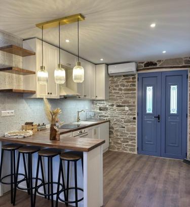 Myrina Casa | Theros Retreat