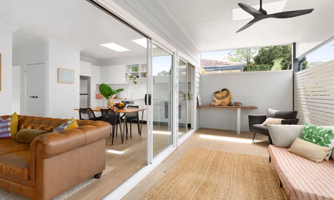 Thirroul Casa | Thirroul Beauty - Be close to the beach, town and restaurants so you can enjoy!