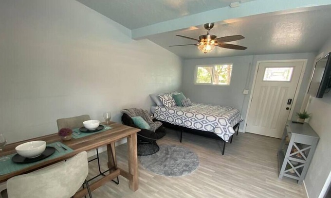 Garfield Apartamento | This apartment is a 0 bedroom(s), 1 bathrooms, located in Phoenix, AZ.