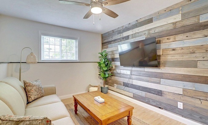 Fredericton Apartamento | This apartment is a 1 bedroom(s), 1 bathrooms, located in Fredericton, NB.