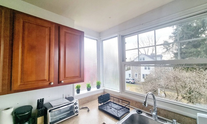 Elkins Park Apartamento | This apartment is a 1 bedroom(s), 1 bathrooms, located in Elkins Park, PA.