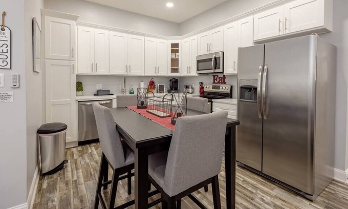 Osage Apartamento | This apartment is a 2 bedroom(s), 1 bathrooms, located in Morgantown, WV.