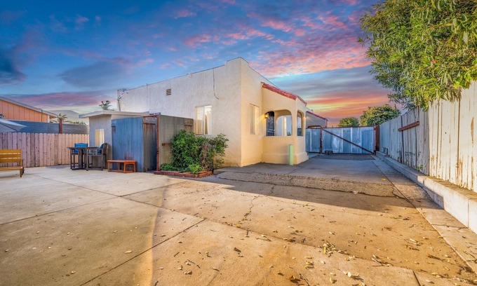 Ventura Casa | This charming two-bedroom, one-bath duplex is your ideal coastal retreat, offering an authentic beach town experience just a short distance from the water.