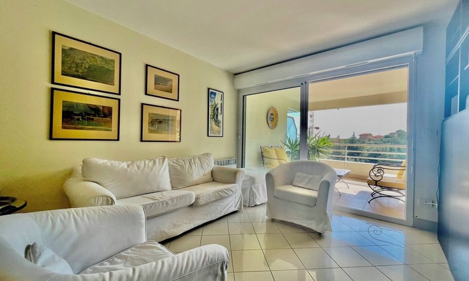 Beausoleil Condominio | This condominium is a 1 bedroom(s), 1.5 bathrooms, located in Beausoleil, Alpes Maritimes.