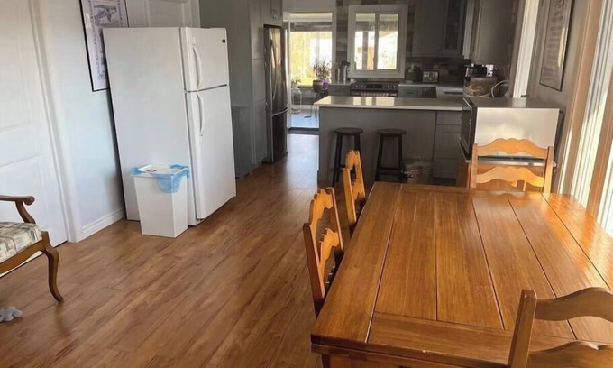 Cannifton Casa | This cozy three bedroom, two bathroom cottage is a perfect choice for a family getaway