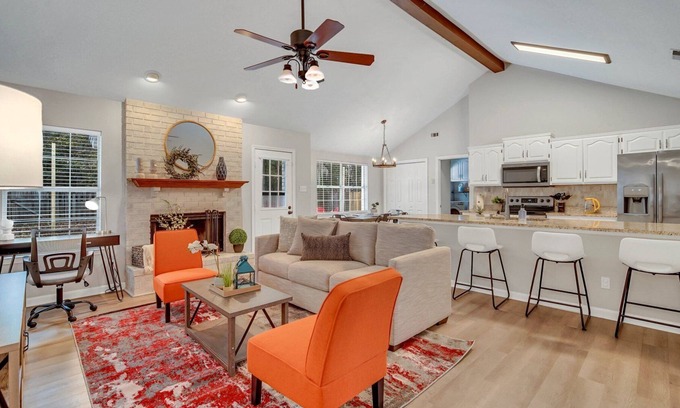 Richmond Hill Casa | This house is a 4 bedroom(s), 2 bathrooms, located in Richmond Hill, GA.