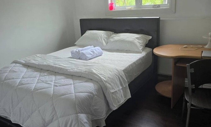 Dartmouth Casa | This is a family-friendly place.