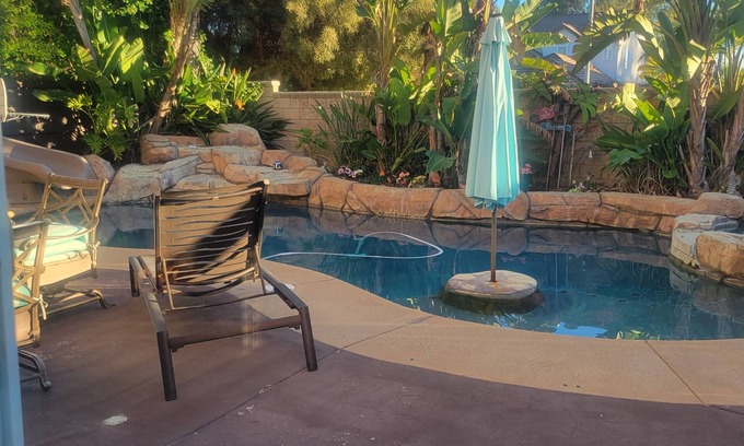 Temecula Casa | This is a fully furnished spacious bedroom on 1st level floor, all inclusive!
