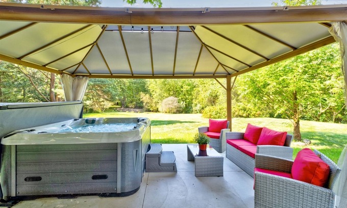 Fennville Casa | This Is It! Hot Tub, Game Room, Fire pit, Yard, Pond, Dog Friendly